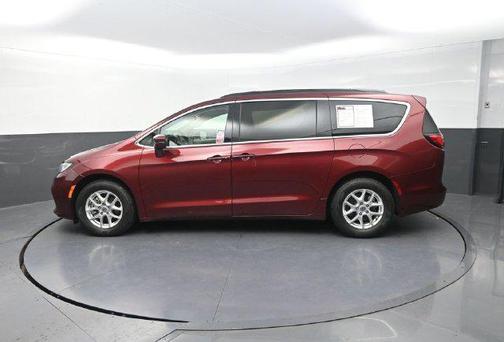 Velvet Red Pearlcoat 2022 Chrysler Pacifica Touring L