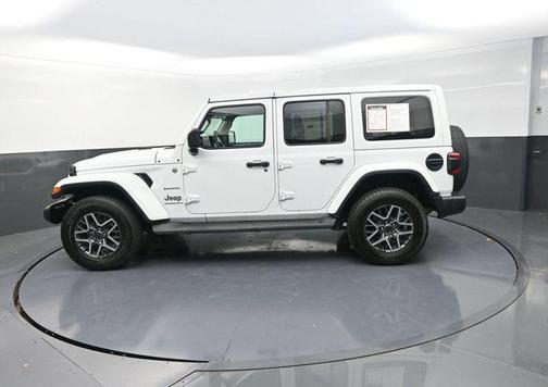 Bright White Clearcoat 2024 Jeep Wrangler 4-Door Sahara 4x4