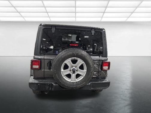 Granite Crystal Metallic Clearcoat 2021 Jeep Wrangler Unlimited Sport