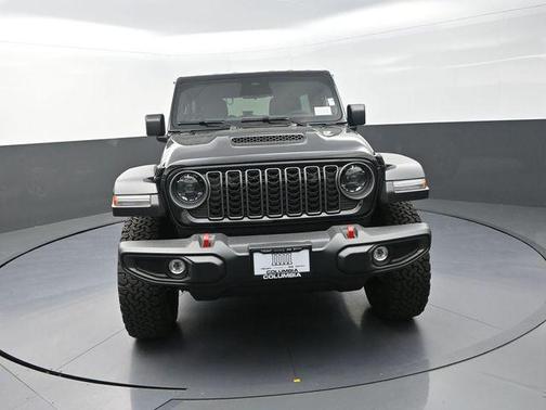 Black Clearcoat 2026 Jeep Wrangler Rubicon