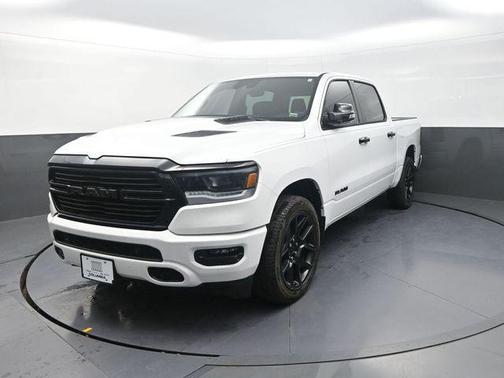 Bright White Clearcoat 2024 RAM 1500 Laramie
