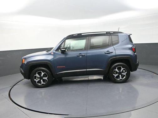 Slate Blue Pearlcoat 2022 Jeep Renegade Trailhawk