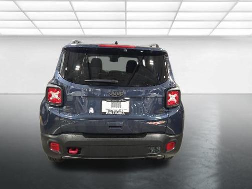 Slate Blue Pearlcoat 2022 Jeep Renegade Trailhawk