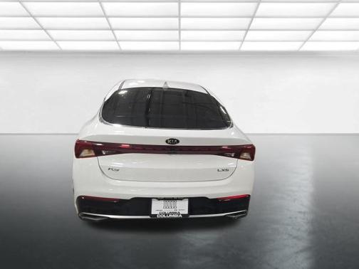 Glacial White Pearl 2021 Kia K5 LXS