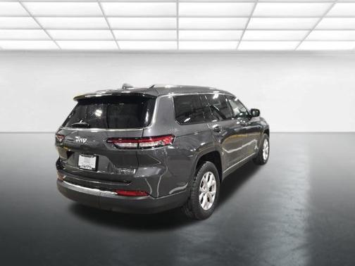 Baltic Gray Metallic Clearcoat 2022 Jeep Grand Cherokee L Limited