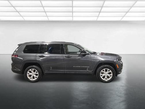 Baltic Gray Metallic Clearcoat 2022 Jeep Grand Cherokee L Limited