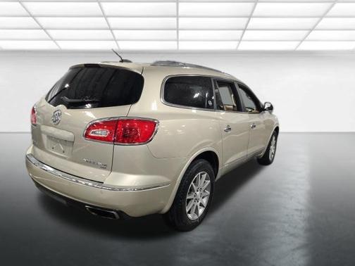 Sparkling Silver Metallic 2016 Buick Enclave Leather