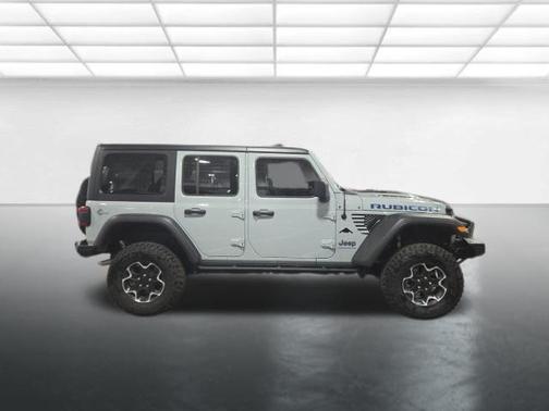Earl Clearcoat 2023 Jeep Wrangler 4xe Rubicon