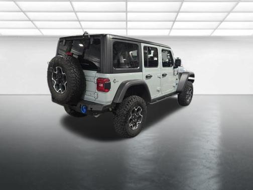 Earl Clearcoat 2023 Jeep Wrangler 4xe Rubicon