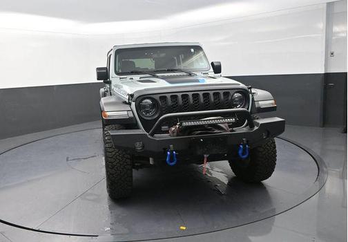 Earl Clearcoat 2023 Jeep Wrangler 4xe Rubicon