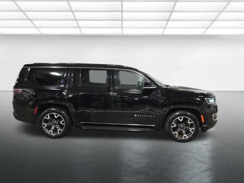 2023 Jeep Wagoneer Series III 4x4