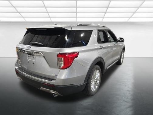 Silver Metallic 2020 Ford Explorer Limited