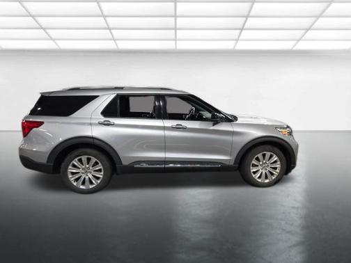 Silver Metallic 2020 Ford Explorer Limited