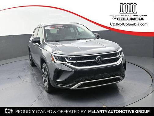 Platinum Gray Metallic 2023 Volkswagen Taos 1.5T SEL