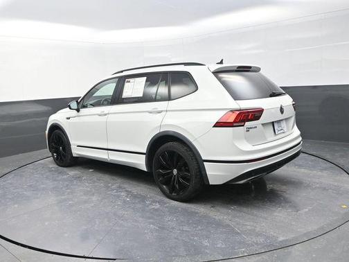 2021 Volkswagen Tiguan 2.0T SE R-Line Black