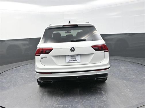 2021 Volkswagen Tiguan 2.0T SE R-Line Black