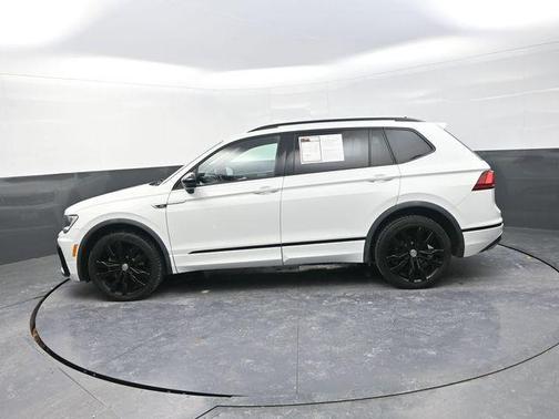 2021 Volkswagen Tiguan 2.0T SE R-Line Black