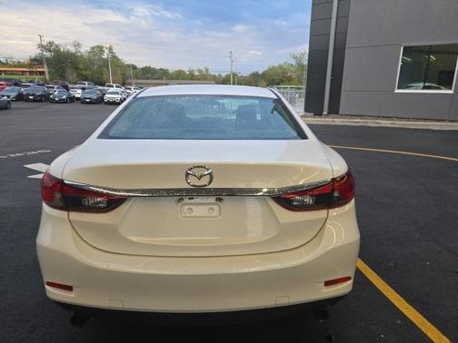 2016 Mazda Mazda6 i Touring