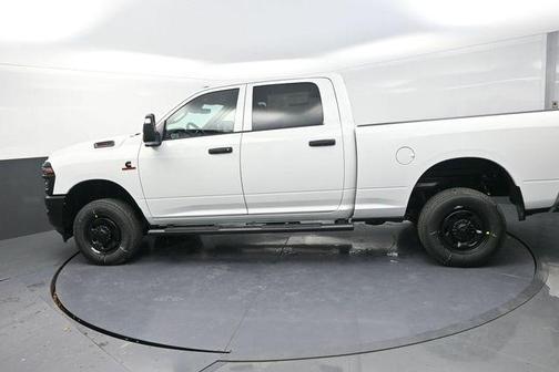 2026 RAM 2500 Tradesman Crew Cab 4x4 6'4' Box