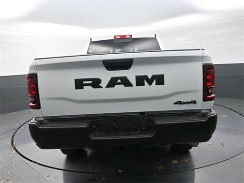 2026 RAM 2500 Tradesman Crew Cab 4x4 6'4' Box