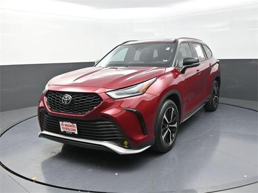 2022 Toyota Highlander XSE