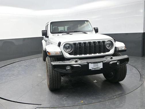 2025 Jeep Gladiator Nighthawk