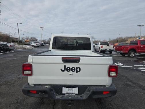 2025 Jeep Gladiator Nighthawk