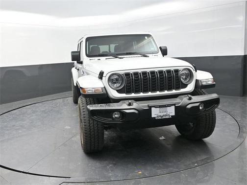 2025 Jeep Gladiator Nighthawk