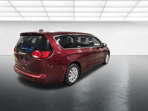 Velvet Red Pearlcoat 2018 Chrysler Pacifica L