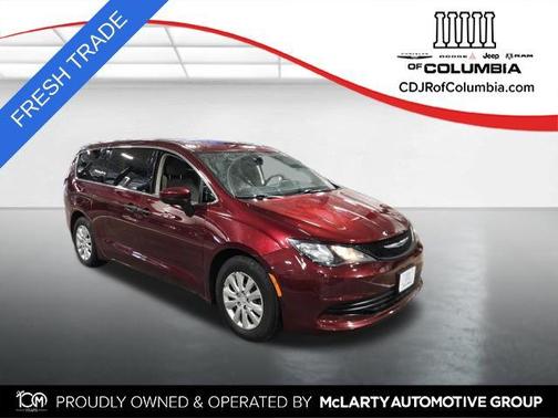 Velvet Red Pearlcoat 2018 Chrysler Pacifica L