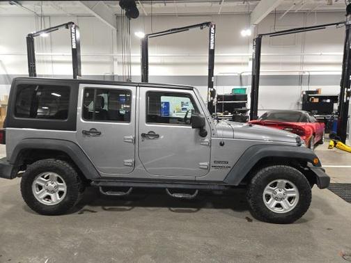 2013 Jeep Wrangler Unlimited Sport