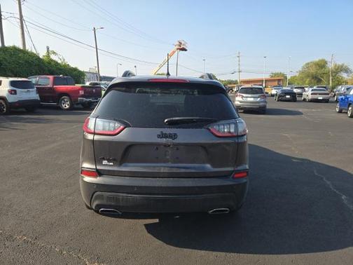 2020 Jeep Cherokee Altitude