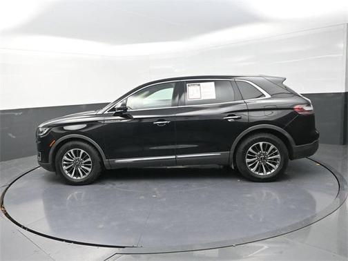 2020 Lincoln Nautilus Reserve