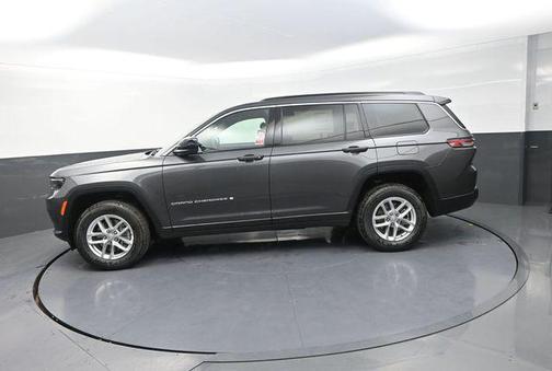 Baltic Gray Metallic Clearcoat 2026 Jeep Grand Cherokee L Laredo