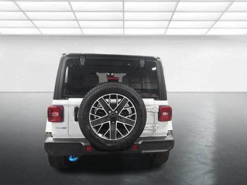 Bright White Clearcoat 2023 Jeep Wrangler Sahara 4xe