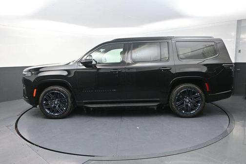 High Gloss Black 2026 Jeep Grand Wagoneer 85th Anniversary Edition 4x4