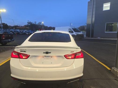 2020 Chevrolet Malibu FWD RS