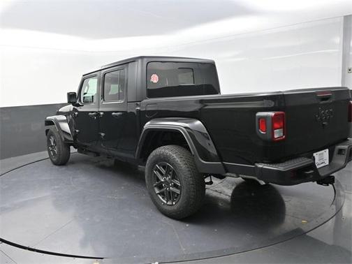 2026 Jeep Gladiator Sport S