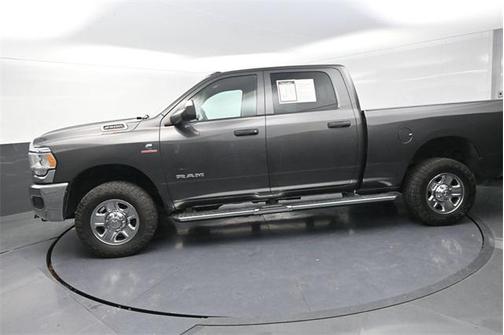 2020 RAM 2500 Tradesman Crew Cab 4X4 6'4' Box