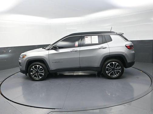 Baltic Gray Metallic Clearcoat 2024 Jeep Compass Limited