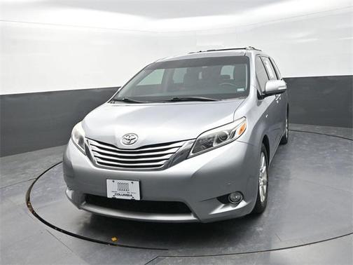 2017 Toyota Sienna Limited Premium