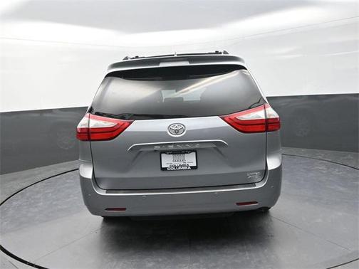 2017 Toyota Sienna Limited Premium