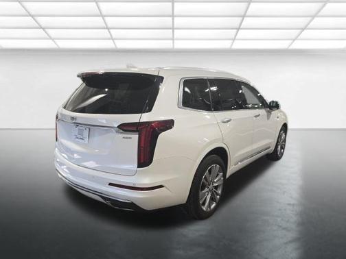 2023 Cadillac XT6 Premium Luxury AWD