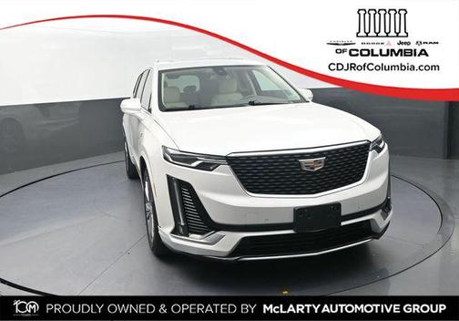 Crystal White Tricoat 2023 Cadillac XT6 Premium Luxury AWD