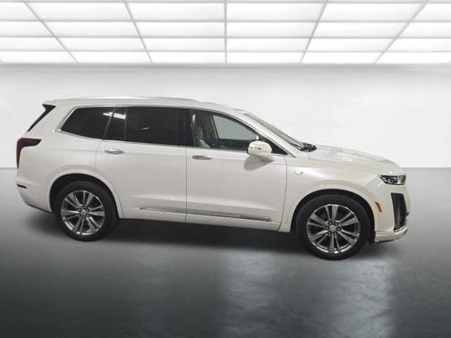 2023 Cadillac XT6 Premium Luxury AWD