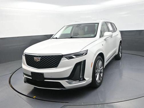 Crystal White Tricoat 2023 Cadillac XT6 Premium Luxury AWD