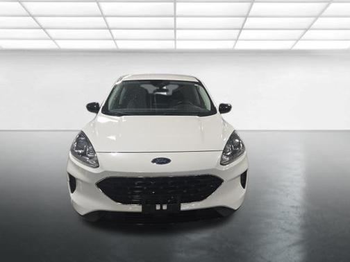 Star White Metallic Tri-Coat 2021 Ford Escape SE