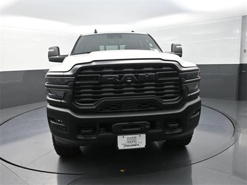 2025 RAM 2500 Tradesman Crew Cab 4x4 6'4' Box