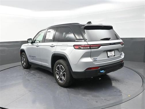 2023 Jeep Grand Cherokee 4xe Trailhawk