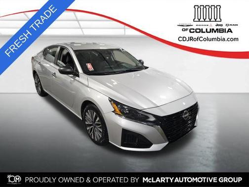 Brilliant Silver Metallic 2024 Nissan Altima 2.5 SV